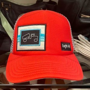 Women’s Big Truck Lake Tahoe Pinkish-Red OS NWOT